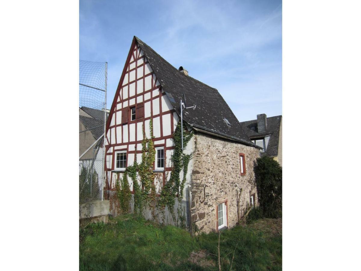 Schraeges Haus Villa Treis-Karden Exterior foto